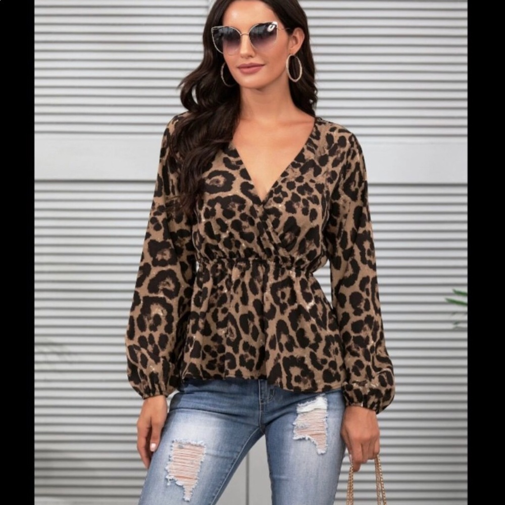 Leopard Blouse - Picture 4 of 4